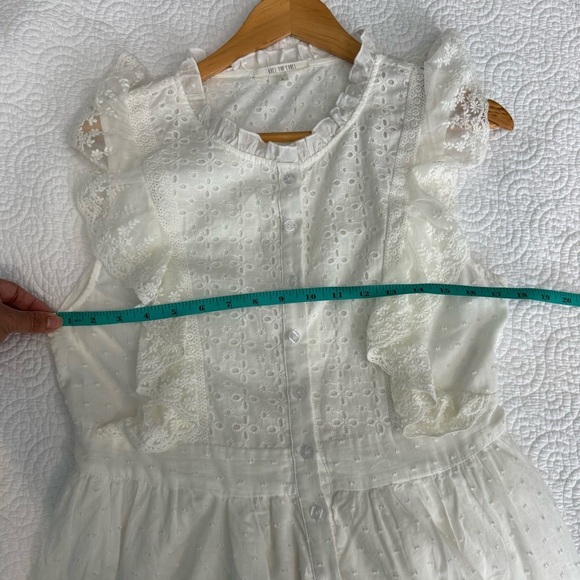 Elegant White Eyelet Midi Dress - Picture 11 of 13